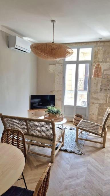 Spacieux T2 Neuf Climatise - Centre Apartment *